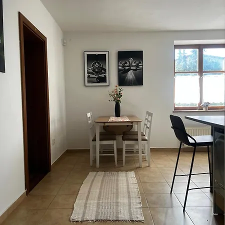 2 Jesen-zima Apartment Martin